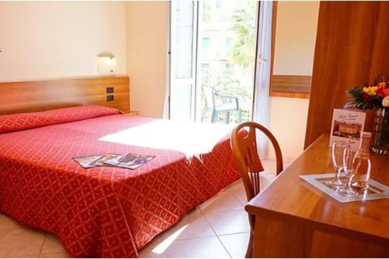 Hotel Careni Villa Italia Finale Ligure Luaran gambar