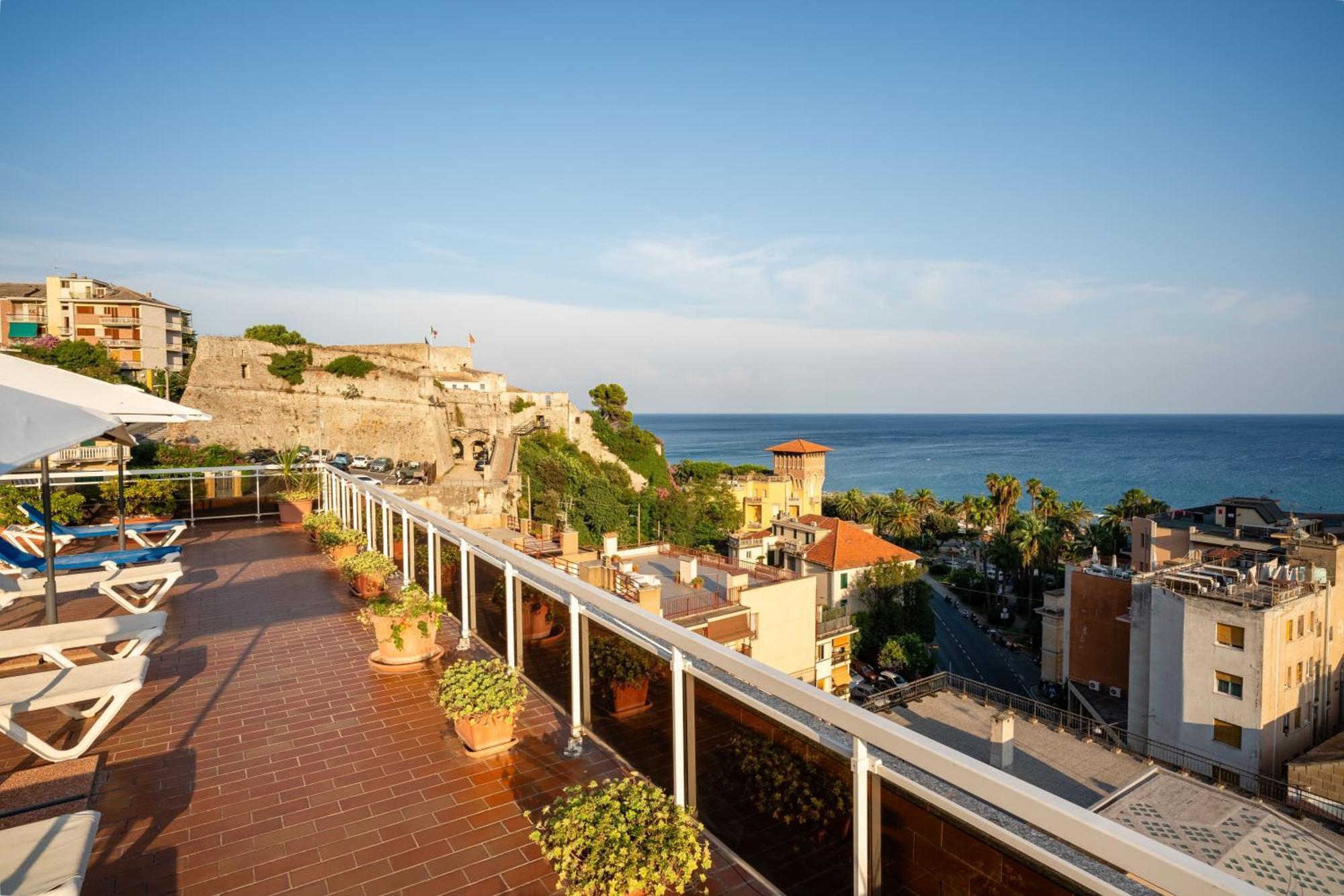 Hotel Careni Villa Italia Finale Ligure Luaran gambar