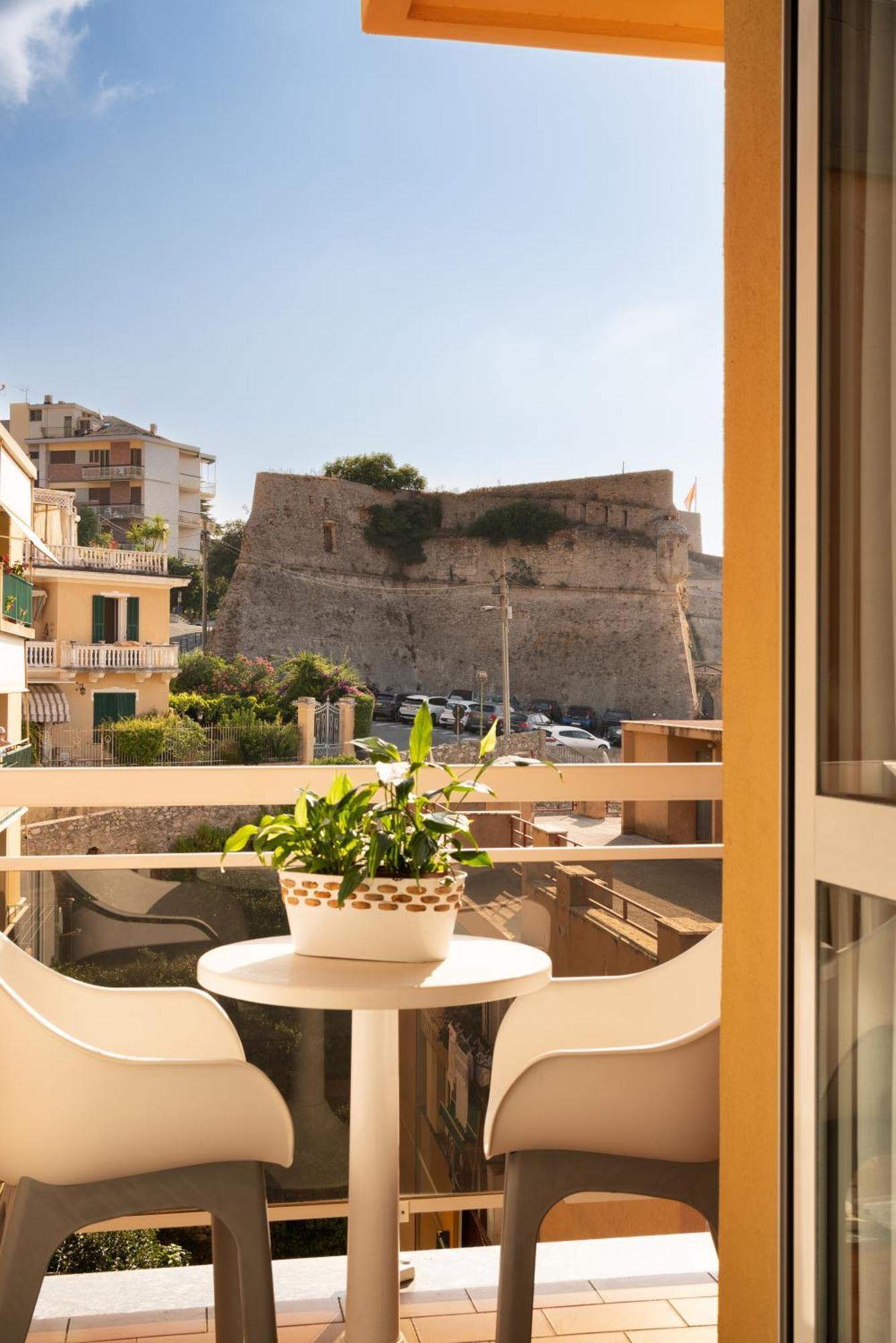 Hotel Careni Villa Italia Finale Ligure Luaran gambar