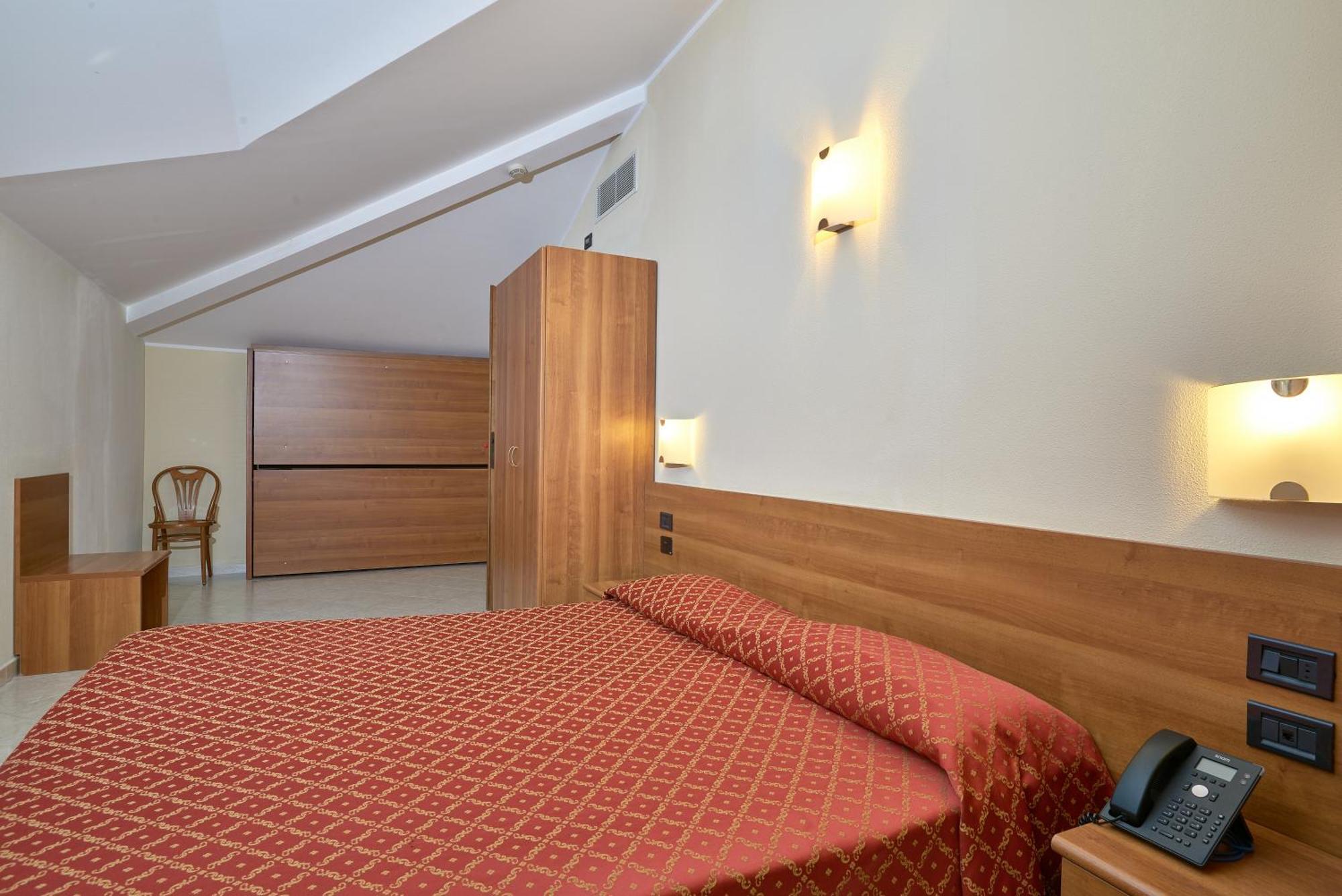 Hotel Careni Villa Italia Finale Ligure Luaran gambar
