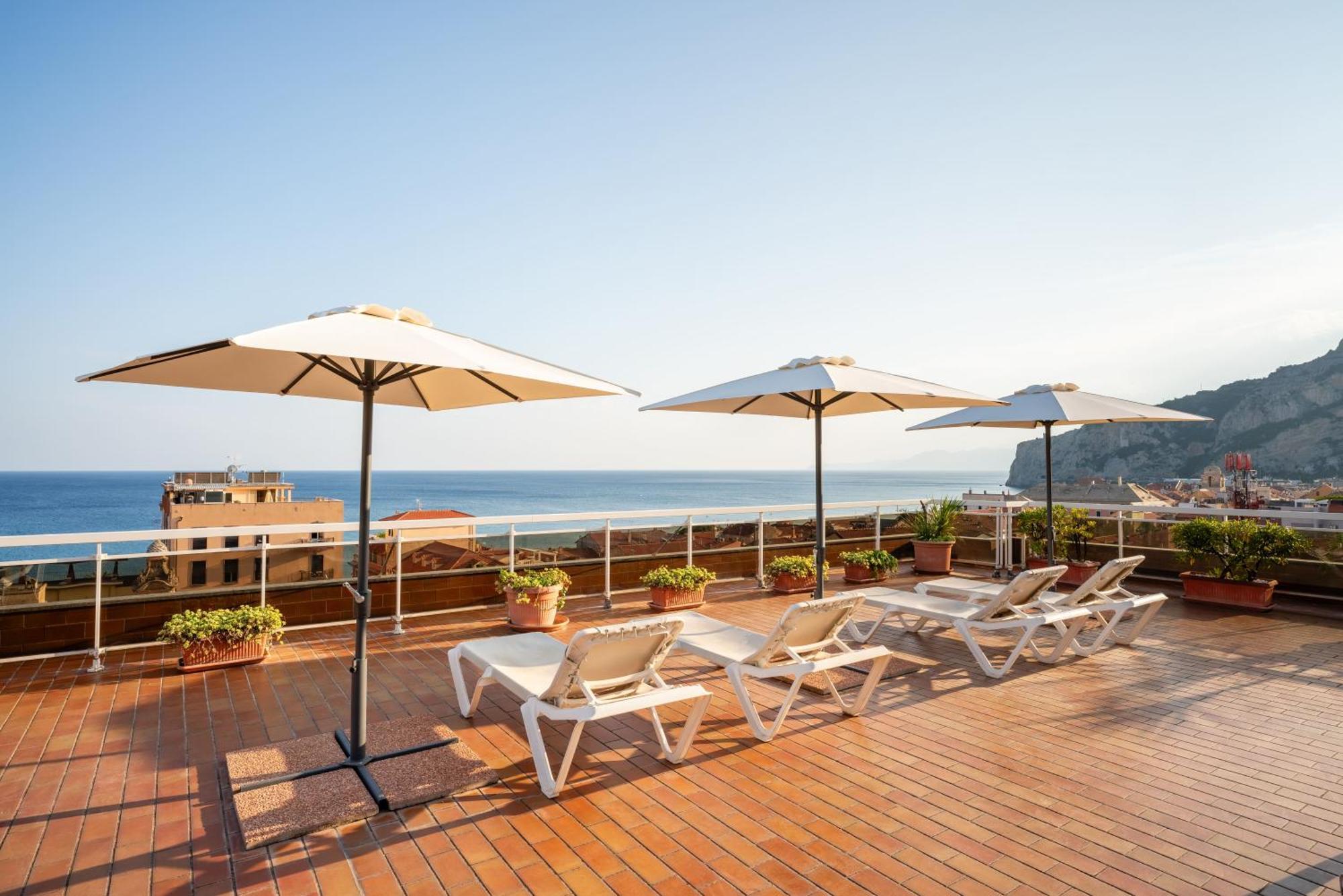 Hotel Careni Villa Italia Finale Ligure Luaran gambar