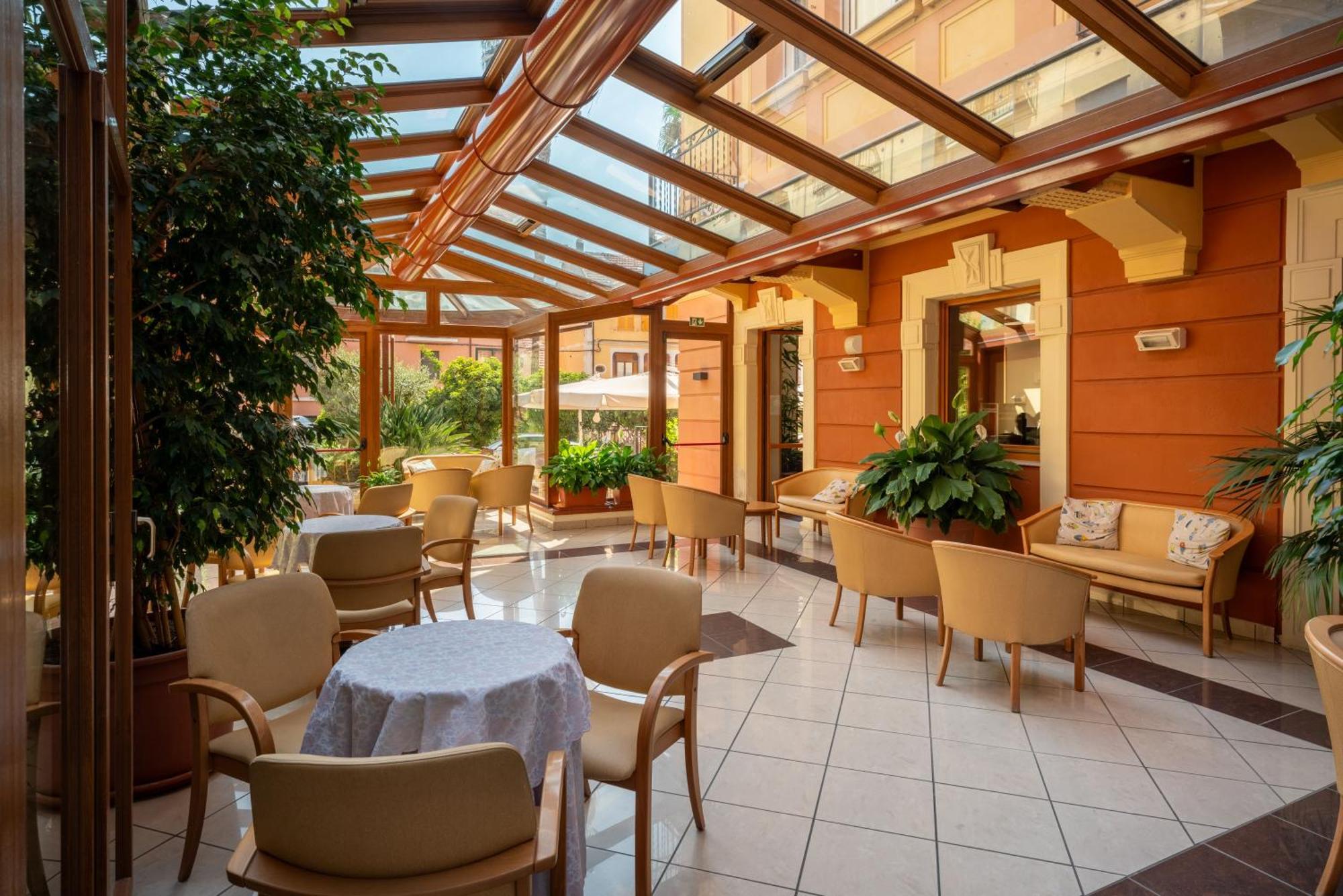 Hotel Careni Villa Italia Finale Ligure Luaran gambar